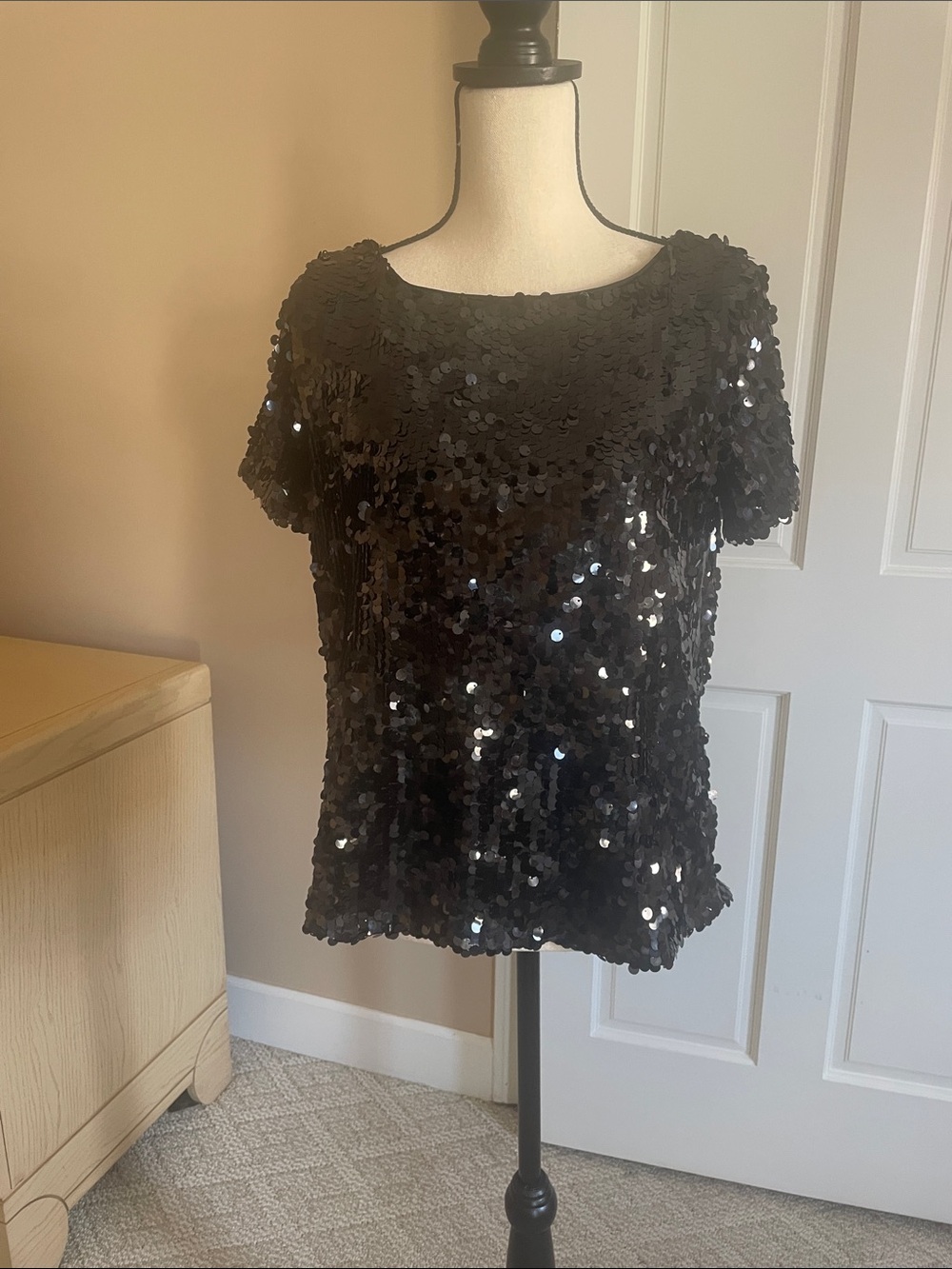 Ann Taylor Black Short Sleeve Sequin Top